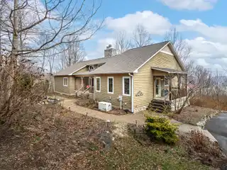 Your Luxurious Mountain Retreat