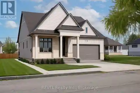 Exceptional Custom-Built Home in Charming Virgil