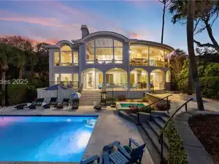 Oceanfront Luxury Meets Island Lifestyle