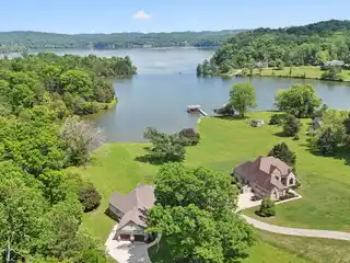 The Perfect Blend of Luxury and Tranquility