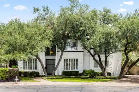 Elegant Residence in Gated Parkstone