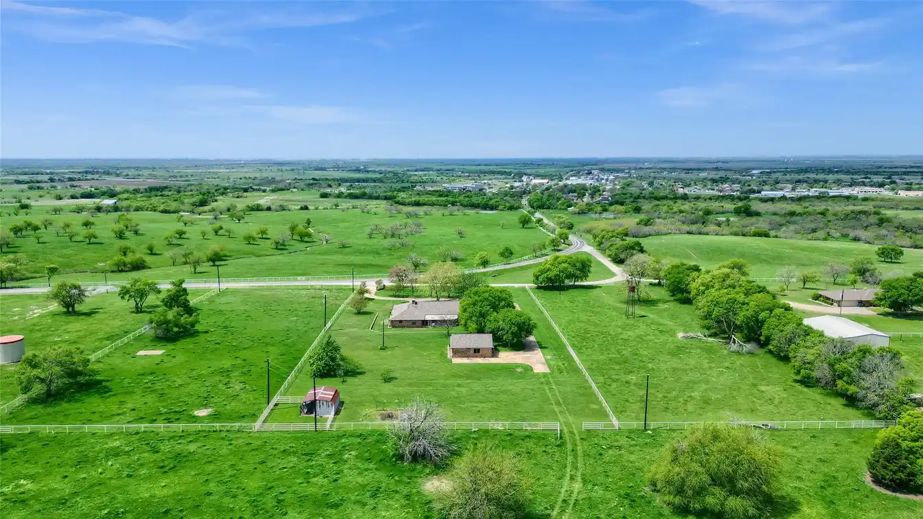 Unique Property with Long-range Views