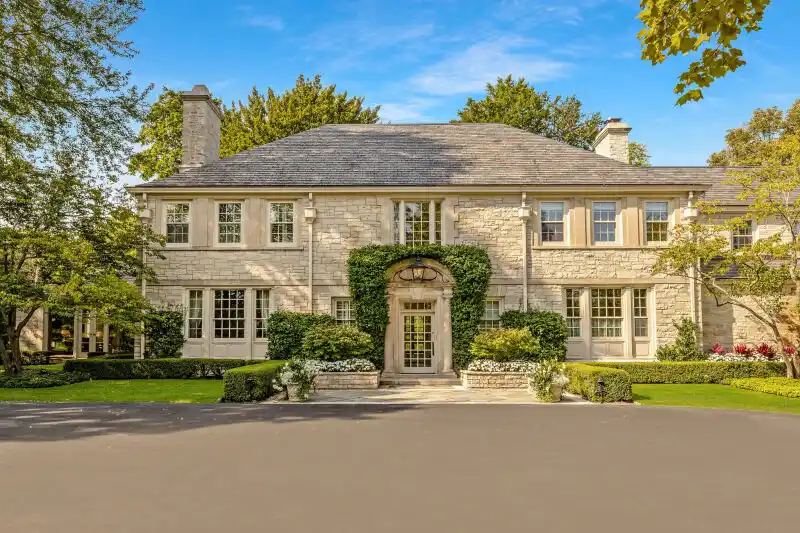 One of the Finest Home in River Hills