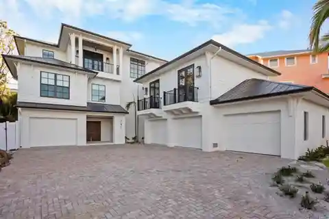 Breathtaking New Construction on Anna Maria Island