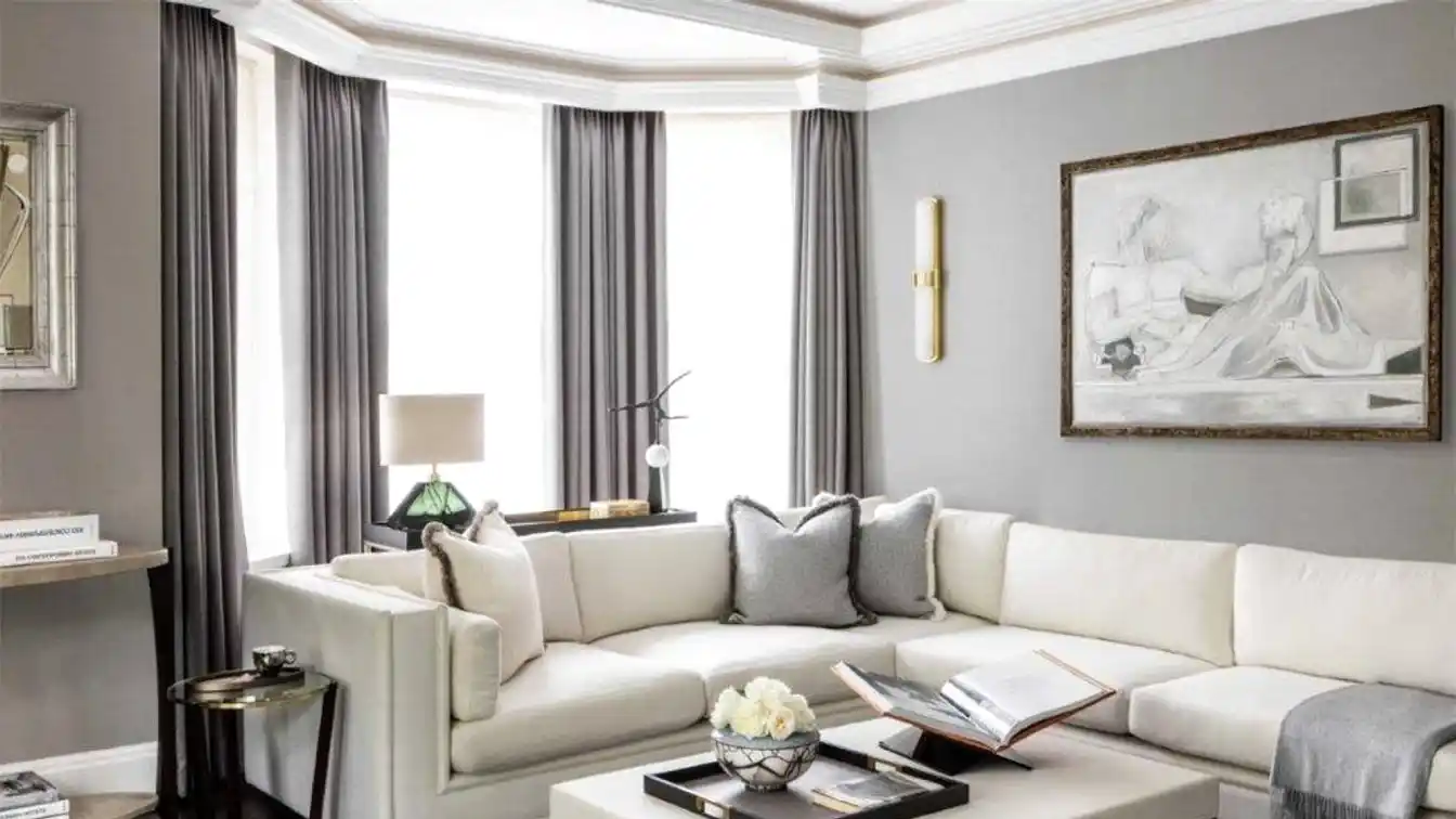 Exceptional Property Moments Away from Buckingham Palace