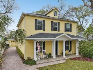 Stunning Home in the Sought-after Bayshore Beautiful Neighborhood