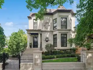 One of Chicago's Most Distinguished Private Residences