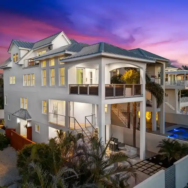 THE PERFECT SIESTA KEY ESCAPE