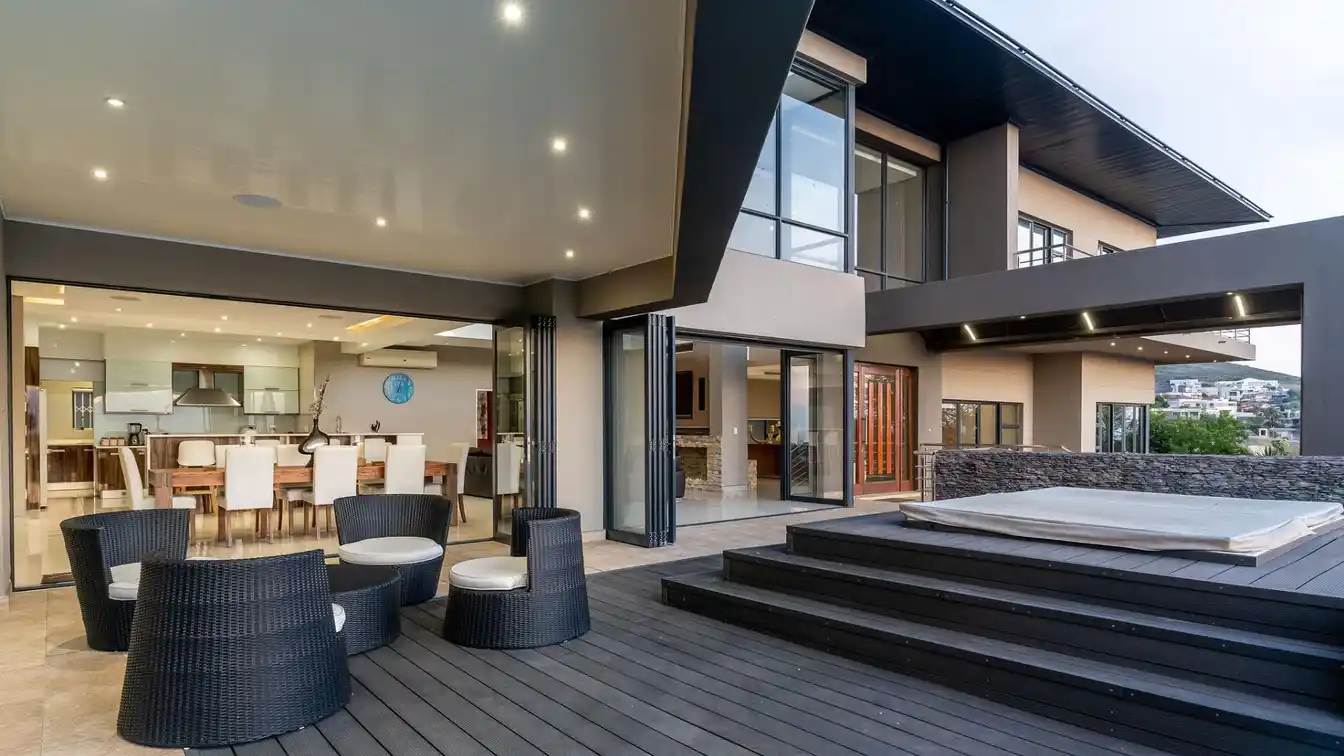 Contemporary Haven with Amazing Views