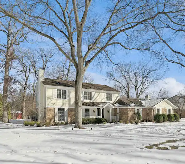 BEAUTIFUL BRICK AND CEDAR HOME IN ARCADY