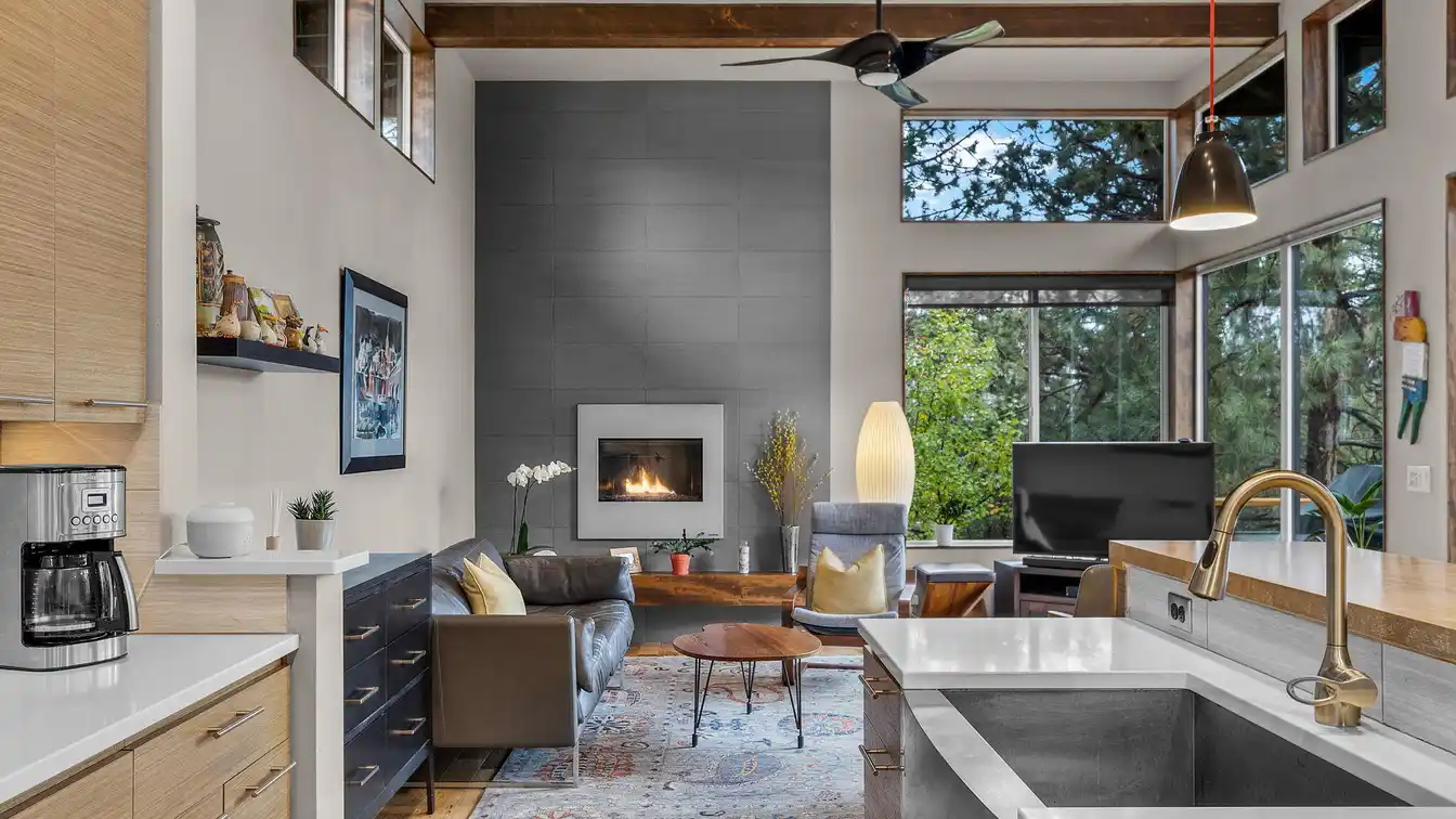 Custom Mid-century Modern Home
