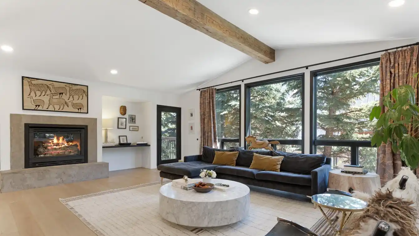 Lovely Family Home in Coveted Singletree Community