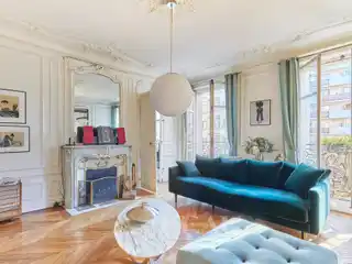 Elegant Corner Apartment in Classic 1900s Building