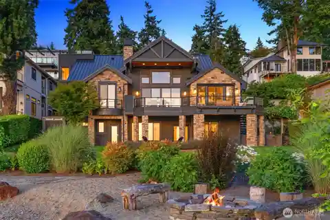 Extraordinary Waterfront Estate