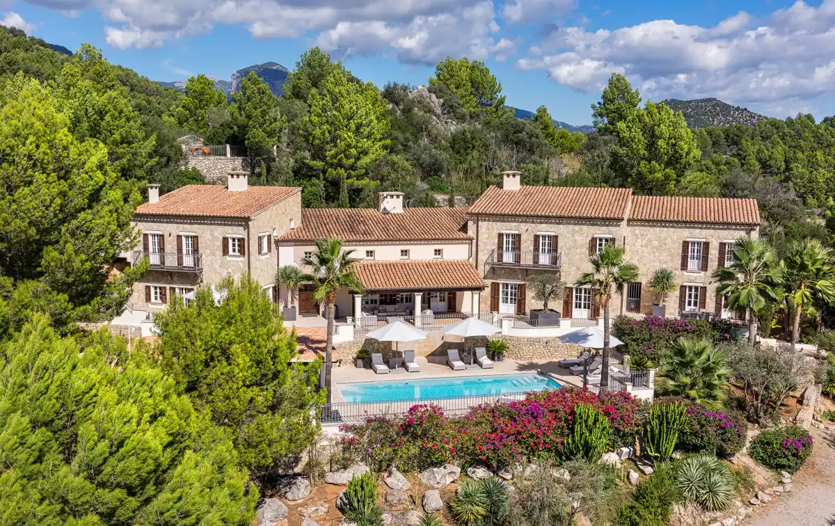 Spectacular Luxury Finca with Large Pool