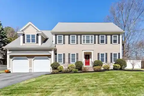 Spectacular Young Colonial