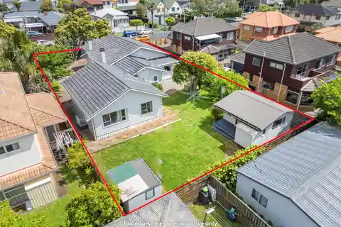 Gorgeously Renovated Bungalow