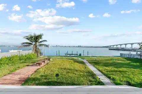 Rare Waterfront Opportunity