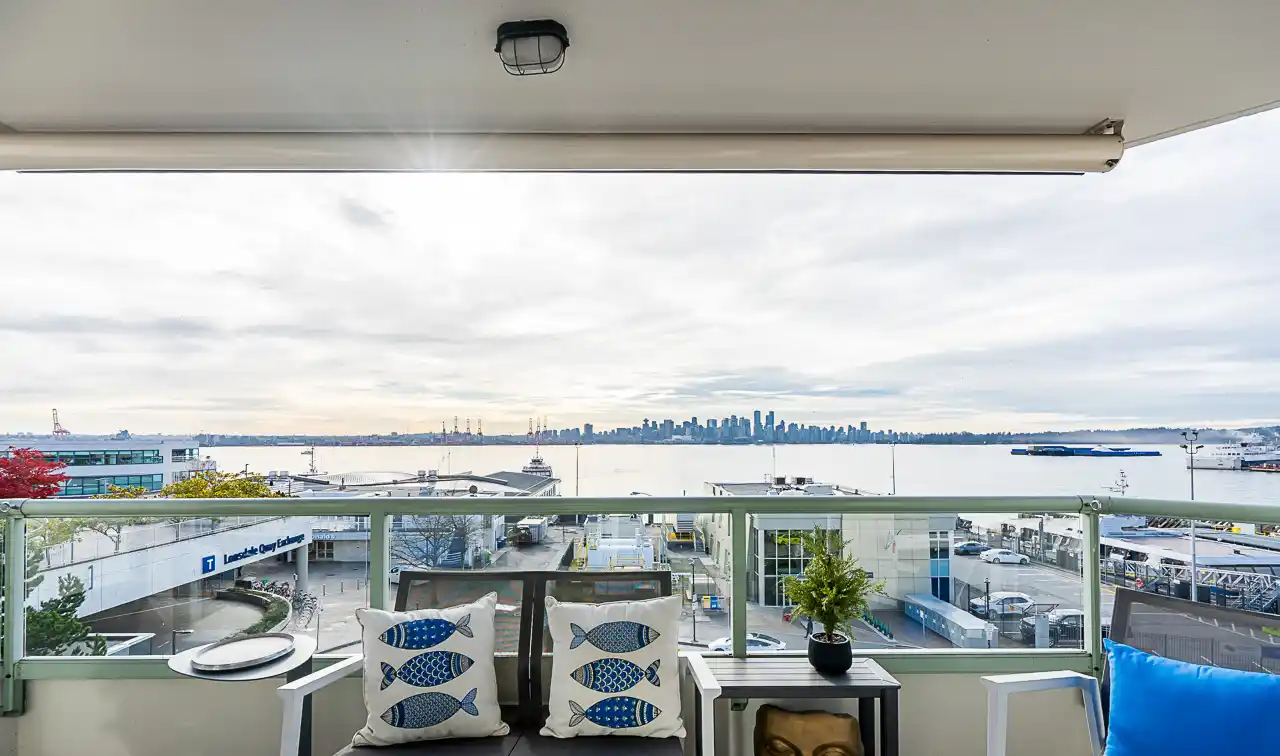 Waterfront Luxury Living