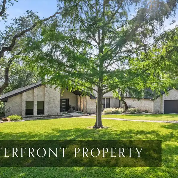 IMPECCABLE HOME ON A BELOVED STREET