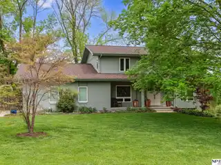 Two Sprawling Acres in Skyline Estates