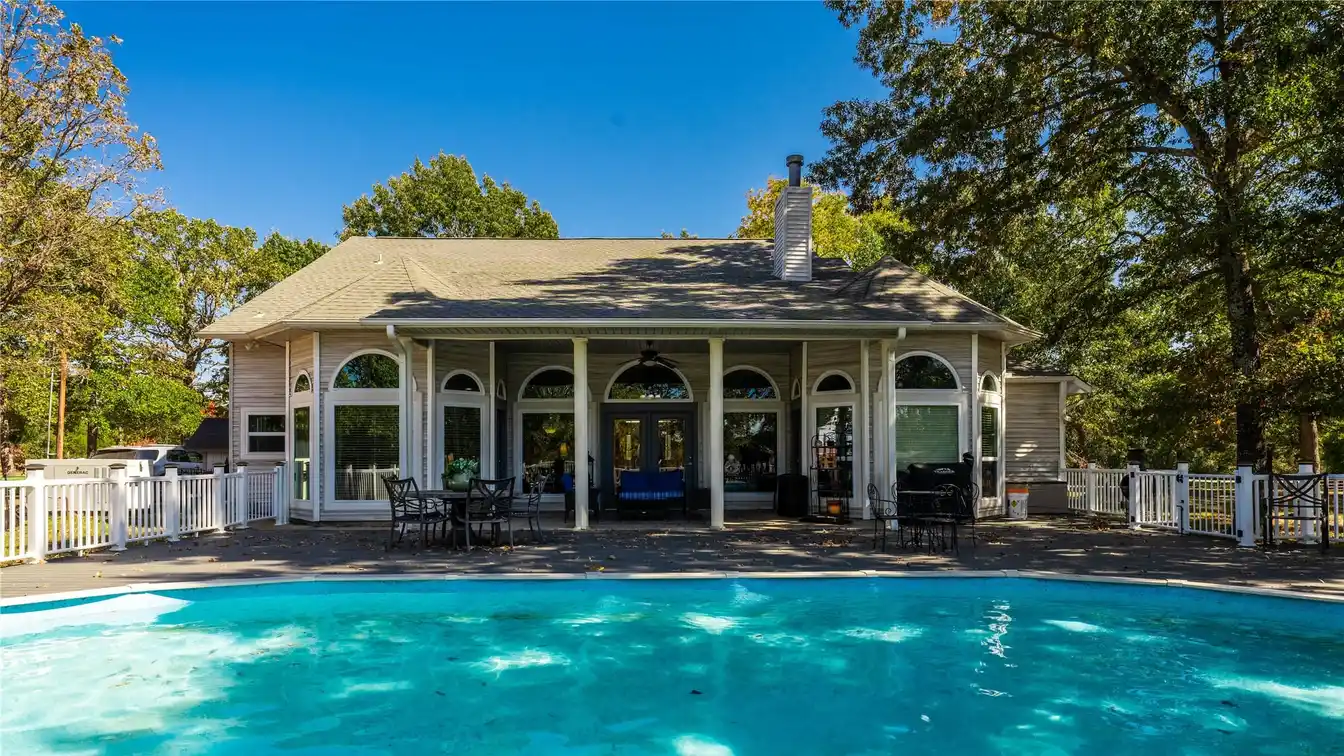 Your 31-acre Equestrian Paradise