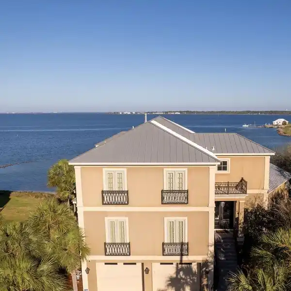 EXCEPTIONAL HOME ON A QUIET CUL-DE-SAC