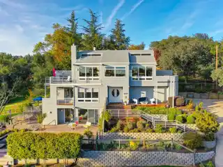 Remarkable Property in the Heart of Fair Oaks