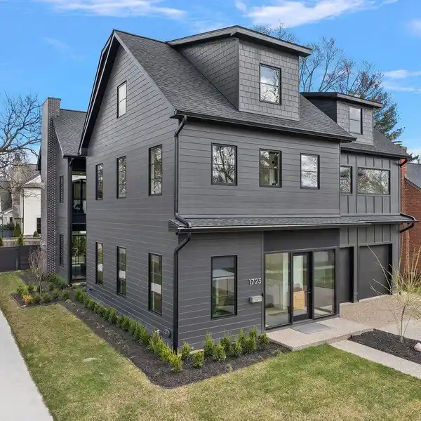 ELEVATED MODERN LIVING