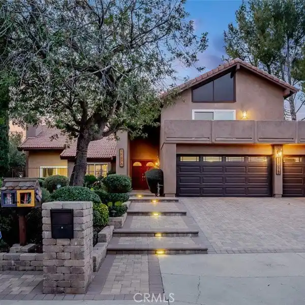 STUNNING ESTATE IN THE PRESTIGIOUS RANCHO DE CABALLEROS COMMUNITY