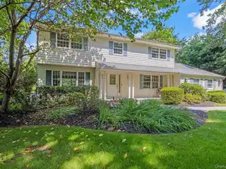 North Shore Gem with Timeless Colonial Charm
