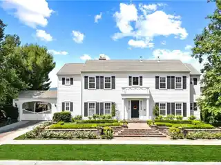Magnificent Estate in Robinson Ranch
