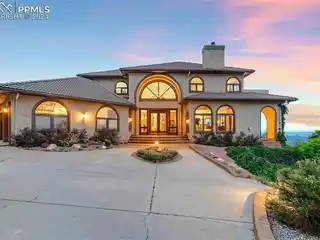 The Estate in the Sky at Cedar Heights