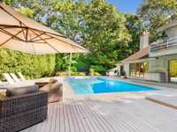 HAMPTONS CONTEMPORARY HOME
