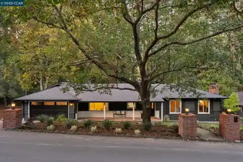 Remodeled Ranch Retreat with Timeless Charm
