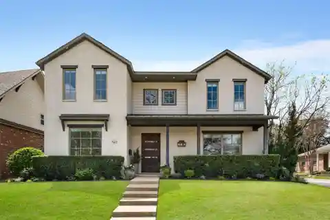 Stylish Light-Filled Home