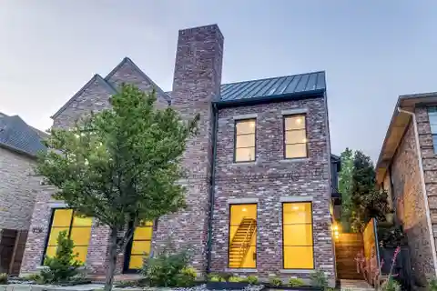 Elegant New Build in Prime University Park