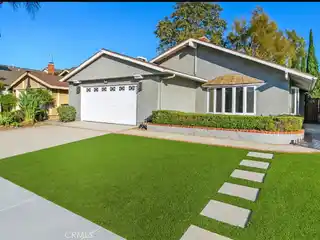 Single-Story Home on a Large Lot in Tustin Meadows