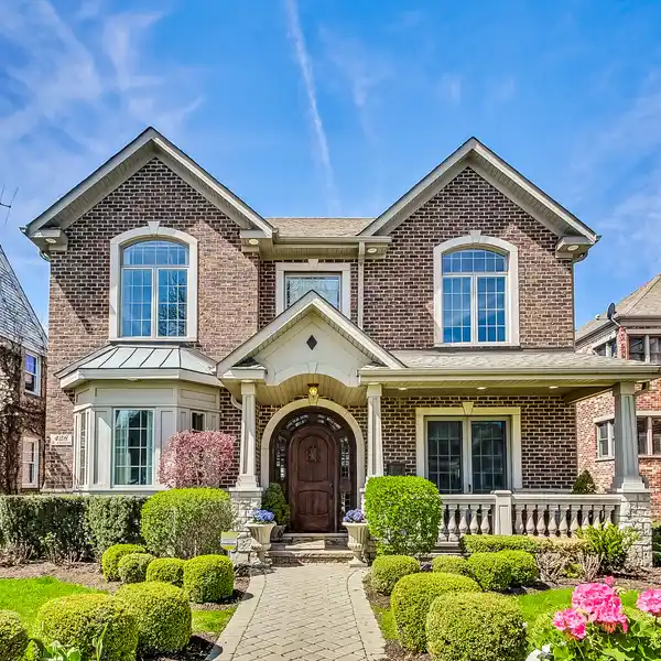 TRUE CUSTOM HOME OF THE HIGHEST QUALITY