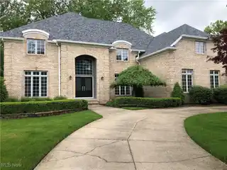 Light and Bright Home on a Private Wooded Lot