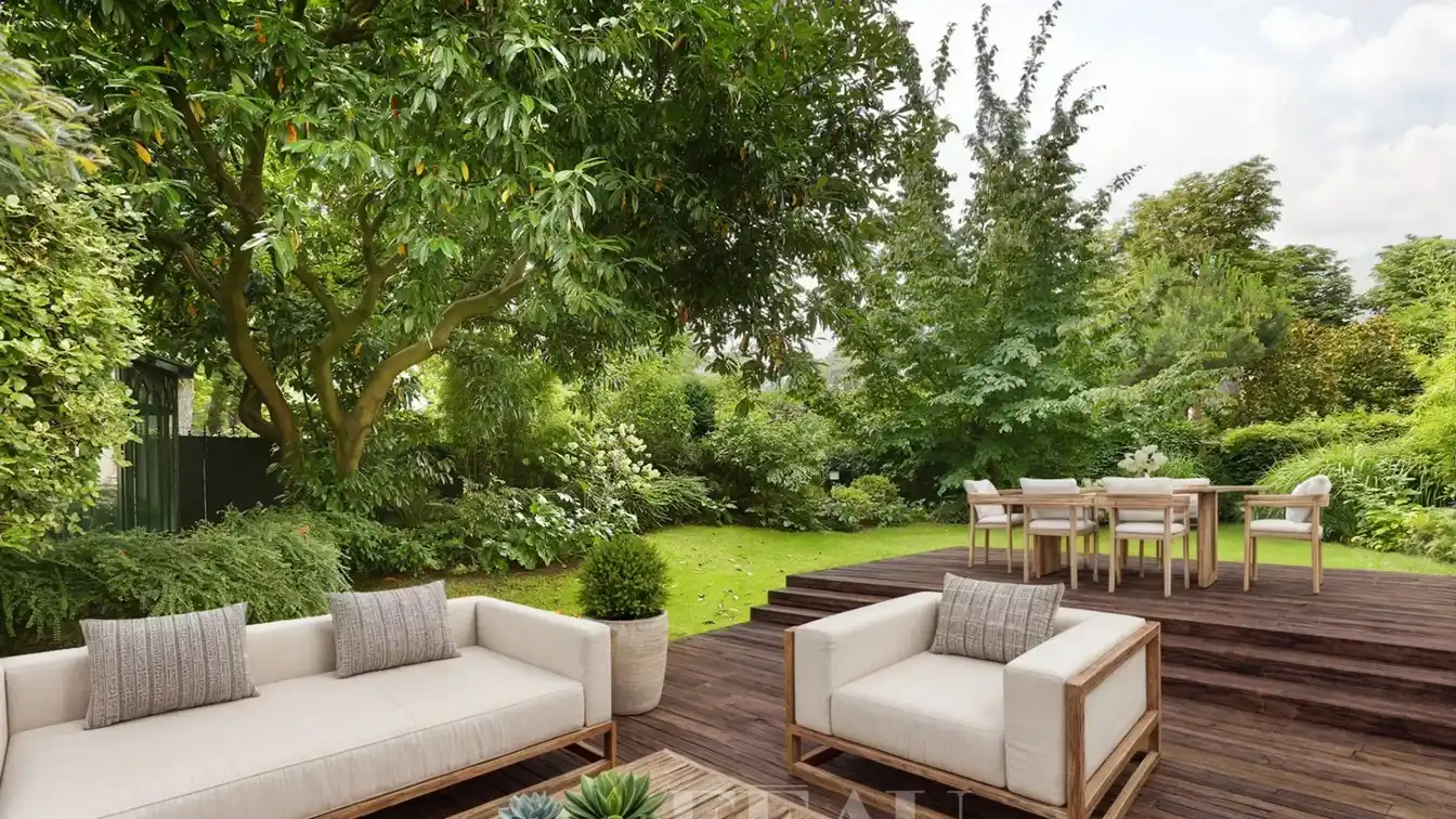 Amazing Garden Level Luxury Residence