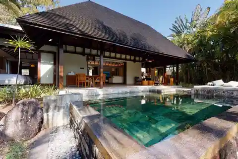 Exquisite Villa Within a Prestigious Hotel