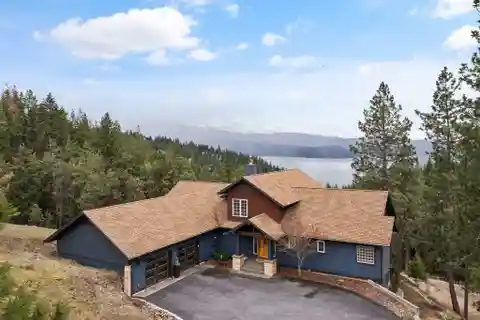 Exceptional Residence in Armstrong Park