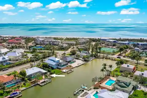 Beautifully Remodeled Canal-front Home
