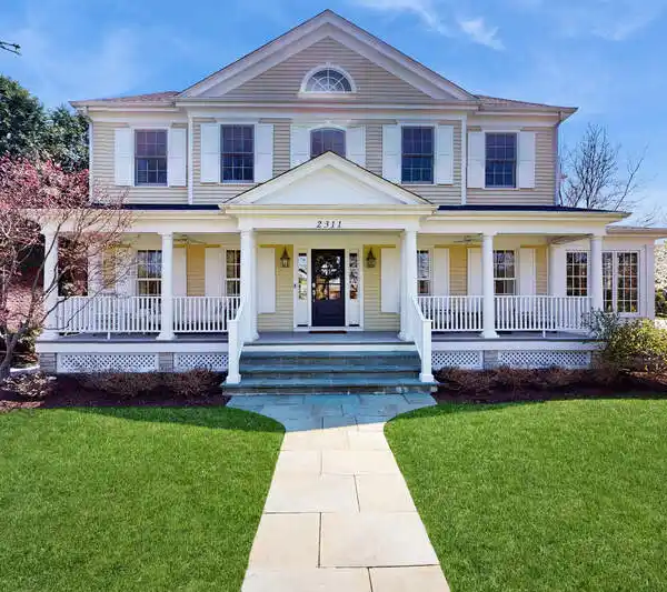 EXCEPTIONAL CUSTOM GLENVIEW HOME ACROSS FROM SWENSON PARK