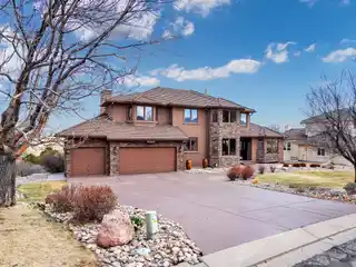 Luxurious Seclusion in Hunter's Point