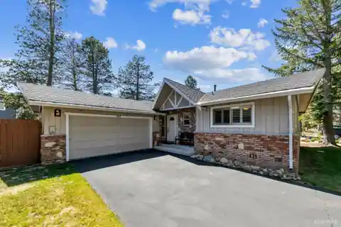 Beautifully Appointed Single-level Lake-access Home