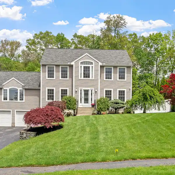 RENOVATED BEVERLY HILLS COLONIAL WITH SALTWATER POOL
