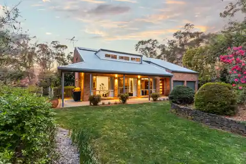 Unparalleled Comfort and Sophistication with Breathtaking Views