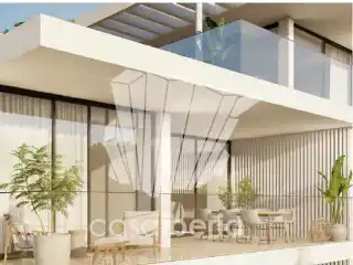 Luxury Living in Quinta Heights